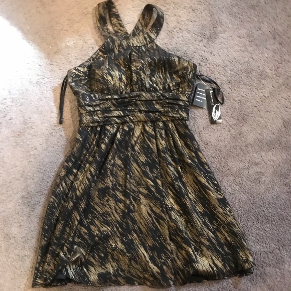 Nine West Dresses & Skirts - NEW Gold Metallic And Black Cocktail Dress